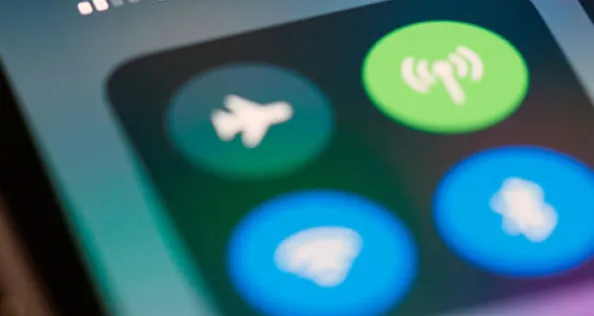 Picture of the wifi symbol on a phone screen