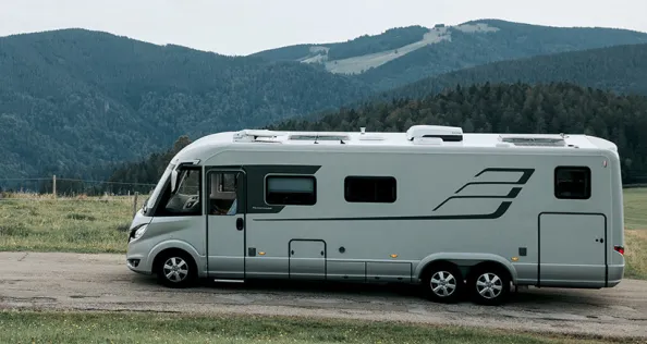 Exterior of the Hymer B-Class Masterline 880