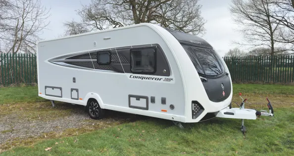 Exterior of the Swift Conqueror Grande 560L